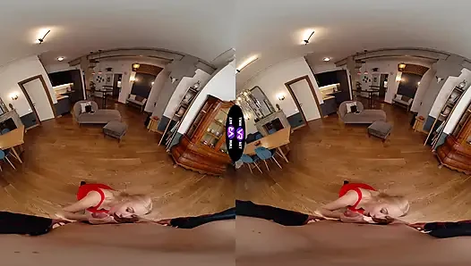 Sara Bork kirayı ağzıyla ödüyor ve yüzüne boşaltıyor - teenmegaworld