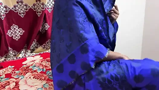 Sikişmek için çıldırdığında sikişiyor