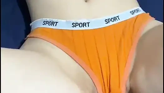 Gönderme konusunda emin olmadığım ilk mastürbasyon videom