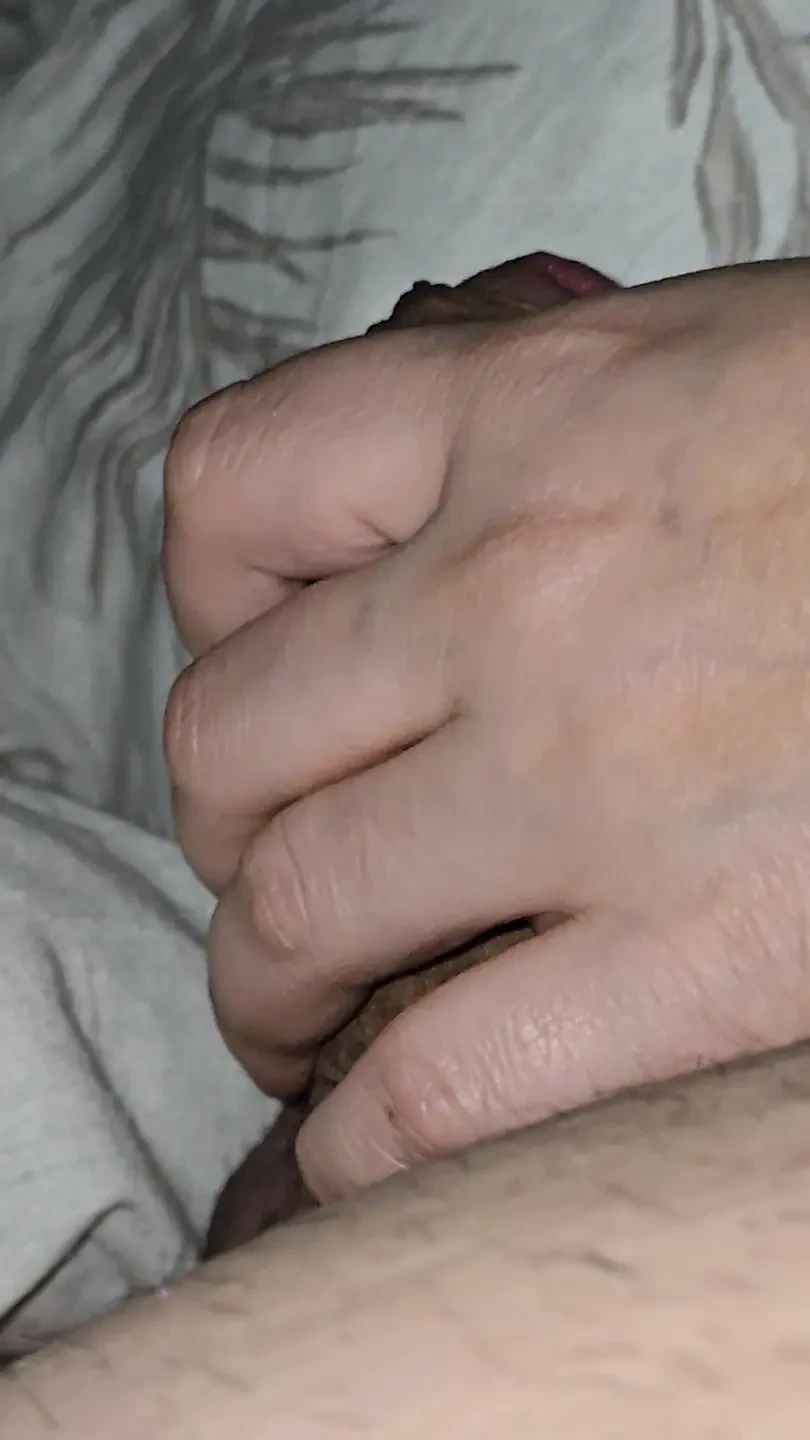 Hot AU Step Mom Accidentally Slip Hand And Handjob Step Son Big Dick (Uncut AU) - Melbourne Locals Only - Australian Sex Video