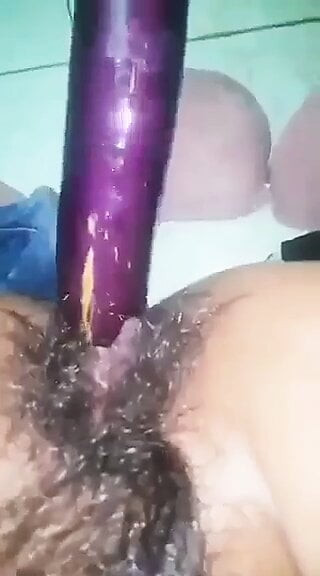 bakire kız mastürbasyon içinde oda