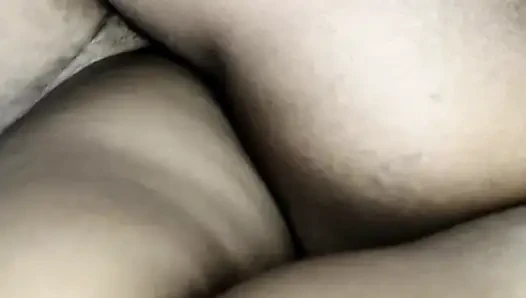 Pussy'i sikiyor