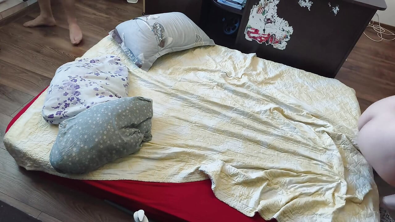 Amatör evli kadınla oral seks, kıllı amcık, büyük göt
