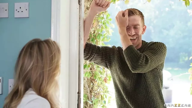 Найди меня, чтобы трахнуть меня Bonnie Blue Brazzers