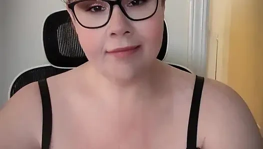 Kadın kılıklı terapist HollyLou