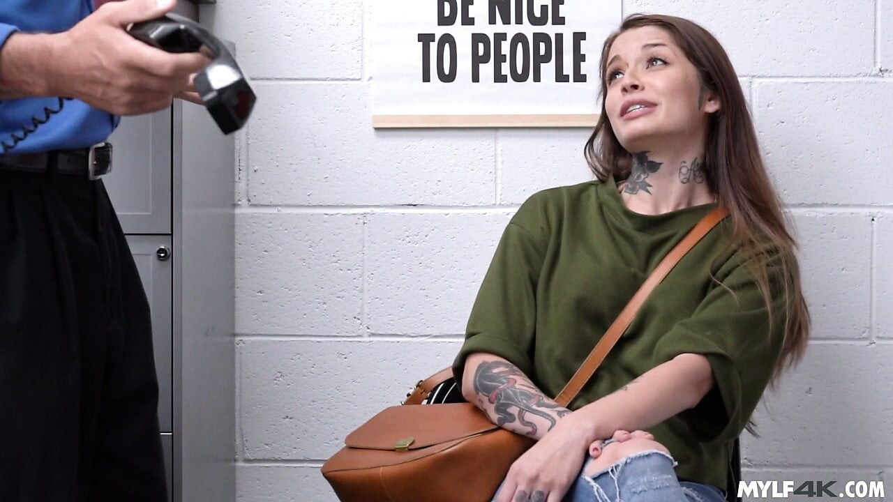 Shoplifter vanessa vega sikikleri onu çıkış arasında bela