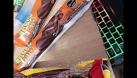 5 naneli dondurma delicius ateşli deliklerimi sikiyor ve babam için döl alot vücut fışkırtıyor