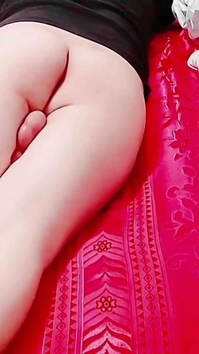 Ellersiz boşalma sevimli ladyboy siki | Bölüm 2