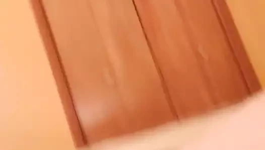 ayaklarıma tapınmayı seviyorum