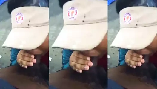 kasiyer oral seks üzerinde mola