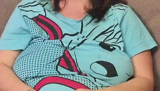 İphone ile ilk kez büyük mor dildo kullanarak filme alındı