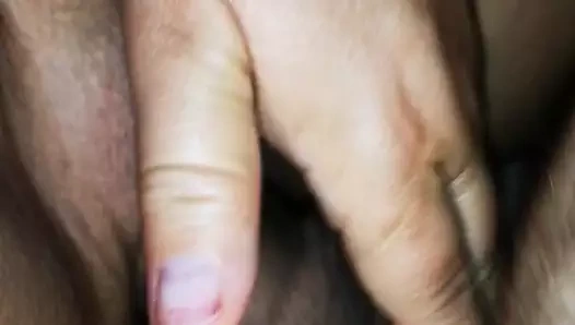 Bir sürtüğü sikiyor