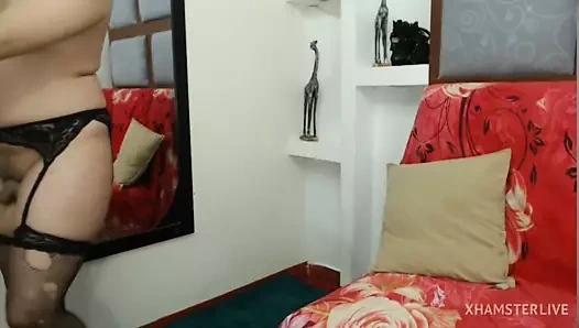 Bbw tranny gets giyinmiş