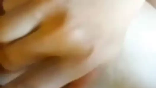 Masturbacja nagrzana laska