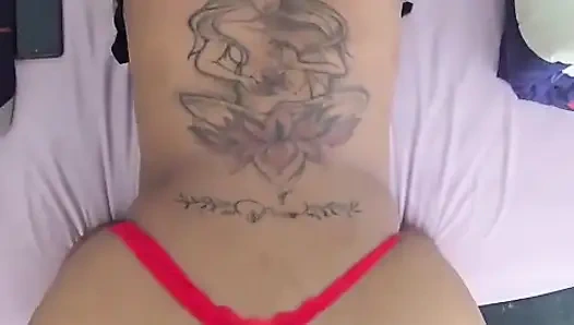 İri güzel kadın arkadan çekimler