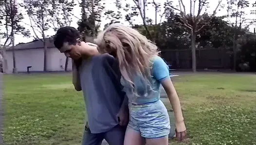 90'ların Anal Kıllı Amcık Amatör Cynthia