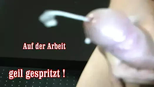 Auf der Arbeit geil gespritzt