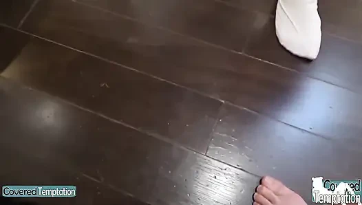 Bu Dünyayı Creampie ile kutsa Yoğun Kendi Boğaz Oyunu Kaskad Orgazmlar Kızarmış Mutluluk