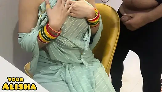 Alisha Bhabhi ko Galti se Mobile Mein Porn Dikh Gayi aur Devar Ne Pakad Liya....