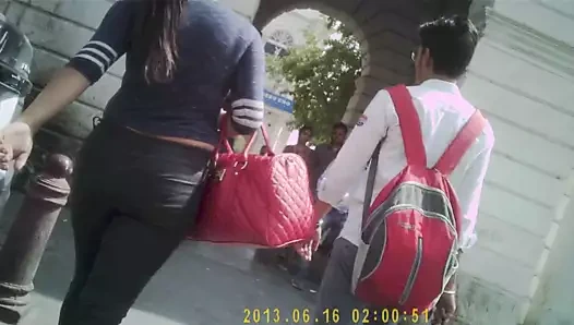 Indian Girl In Jeans  Ass