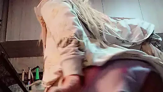 Seni iyileştirmek için kışın sıcak ve çıplak