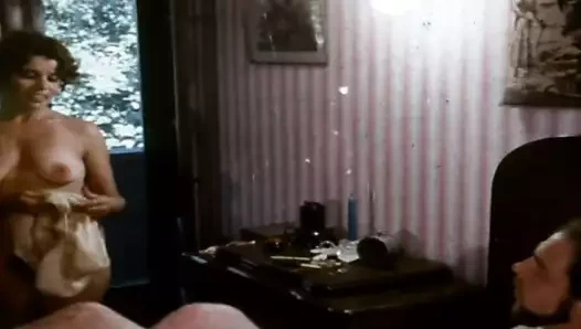 Nattie'nin zevk sarayı (1976) - mkx