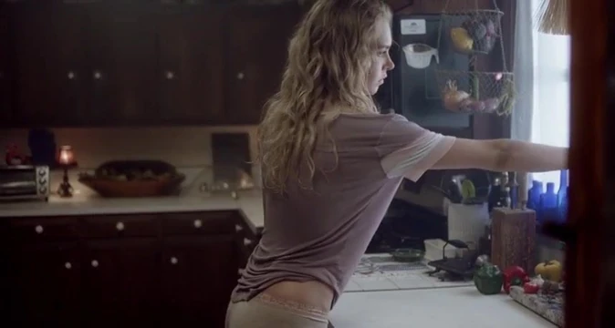 PenelopeMitchell Filme Entre Mundos 2018 1 Dublado 480P