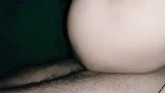 Domaltmalı üvey anne üvey oğlu arkadaşı tarafından sikiliyor Hintçe ses