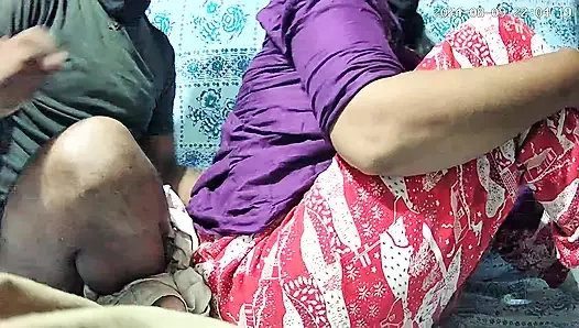 Büyük siyah yaraklı oğlan ve kız ormanda seks yapıyor 2876