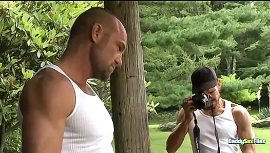 Daddysexfiles: Chad Brock arkadaşlarıyla birlikte bryan slater'a katılıyor