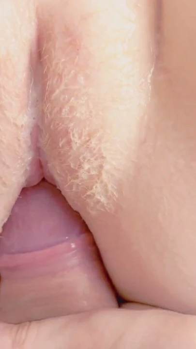 Kız arkadaşımın üvey kızı bakire kıllı amını sürtüyor ve ovuyor - asmr | Klip 2