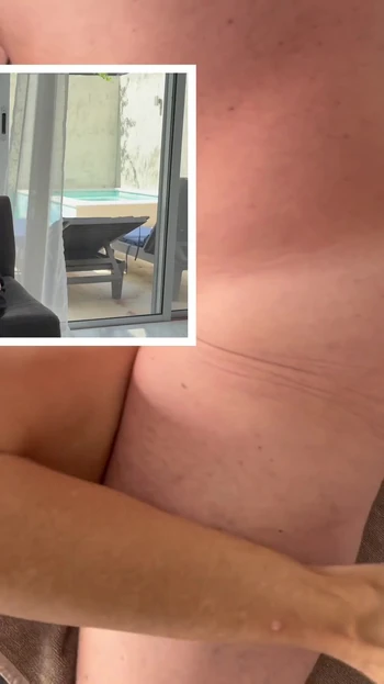 Захватывающий момент из "анального оргазма и FOI с Dianne Fox".