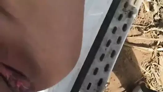 Kayınbiraderi ile arabada seks yapmak