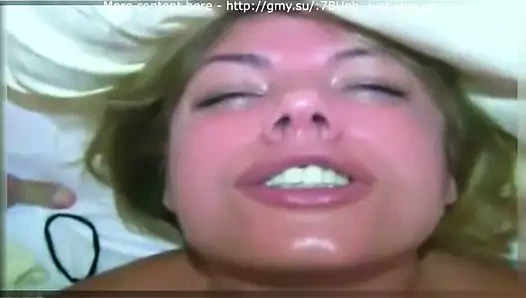 Sıcak milf becerdin güzel