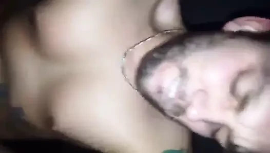 Azgın ev yapımı takma yarak orgazmı