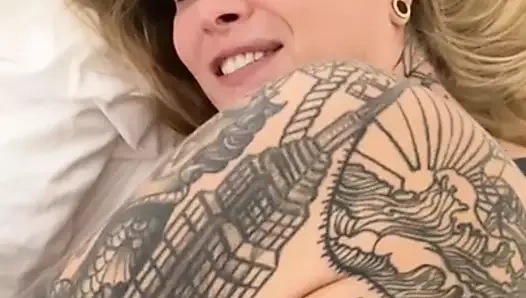 Danni daniels üvey oğlu üvey annenin kedi sikikleri