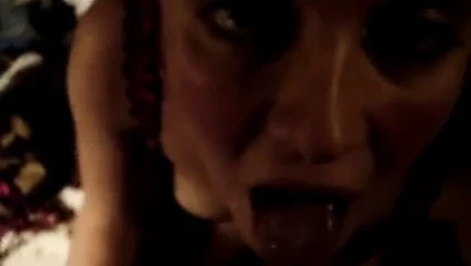 Kız öğrenci yurdu sürtüğü yutuyor