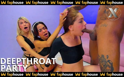 3 güzel latin kızla ateşli derin gırtlak partisi