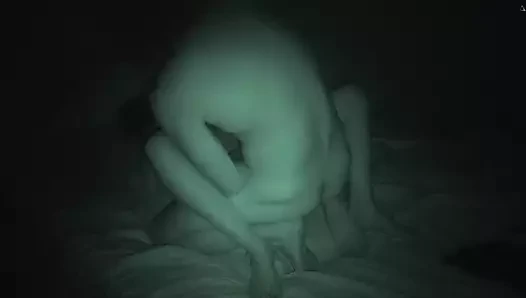 Gece çekimi, en iyi çözünürlük değil ama evet iyi misyoner sikişi ile gerçek ve sert amatör seks