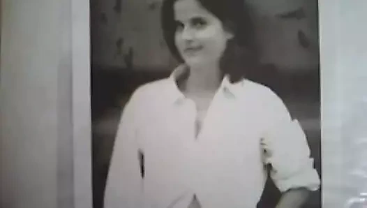 Pamela daha büyük haraç (2 numara)