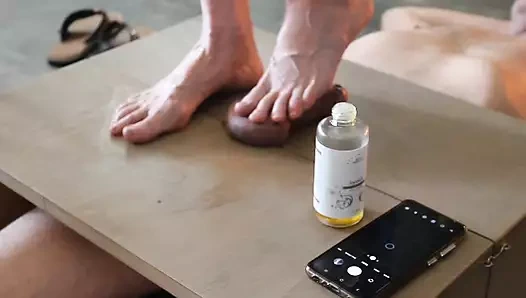 Pleksiglas ile horoz kutusu