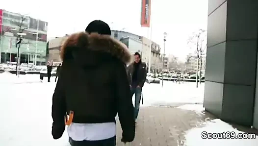 Alman porno pisi core sikikleri ile 18yr oğlan itibaren sokak